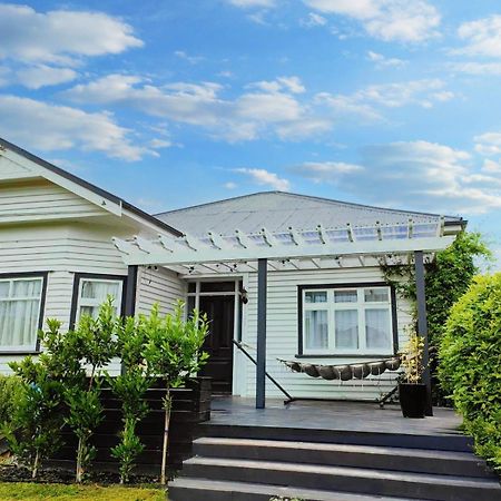 Beautiful Villa Near Everything! Christchurch Luaran gambar